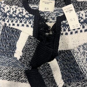 Abercrombie Kids Navy and White Cardigan NWT